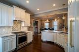 946 Oak Street - Photo 12