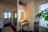 946 Oak Street - Photo 18