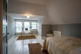 946 Oak Street - Photo 25