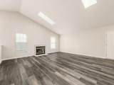 1606 Autumn Village Drive - Photo 5