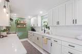 240 Walnut Street - Photo 18