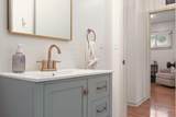 240 Walnut Street - Photo 31