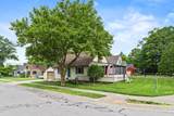 5451 Sharon Park Avenue - Photo 4