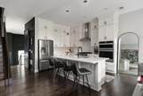 895 Wall Street - Photo 11