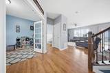 2100 Emmys Way - Photo 9