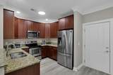 960-209 Perry Street - Photo 11