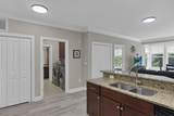 960-209 Perry Street - Photo 12