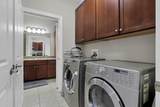 960-209 Perry Street - Photo 14