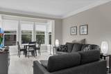 960-209 Perry Street - Photo 2