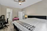 960-209 Perry Street - Photo 20