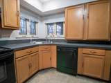 2861 Wellesley Drive - Photo 4