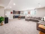9364 Hildebrand Drive - Photo 45