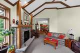 660 King Beach Drive - Photo 3
