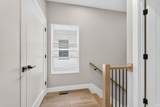 977 Oak Street - Photo 19