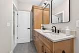 977 Oak Street - Photo 25