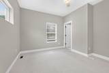 977 Oak Street - Photo 28