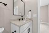 977 Oak Street - Photo 32