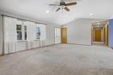 2039 Oakview Drive - Photo 10