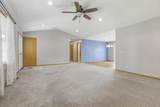 2039 Oakview Drive - Photo 11