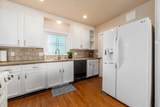 2622 Elliott Avenue - Photo 9
