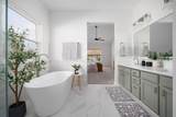 6177 Woodsview Way - Photo 33