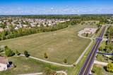 5540 Whispering Oak Boulevard - Photo 47