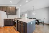516 Ivyside Square - Photo 13