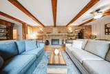 8015 Riverside Drive - Photo 9