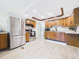 1121 Beacon Street - Photo 10