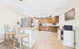 1121 Beacon Street - Photo 9