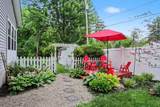 190 Walnut Street - Photo 4