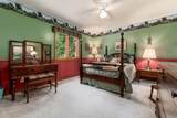 1130 Venetian Way - Photo 37