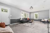 131 Walnut Street - Photo 9