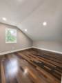 690 Collingwood Avenue - Photo 19