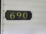 690 Collingwood Avenue - Photo 3