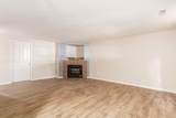 952 Hartford Village Boulevard - Photo 17