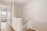 952 Hartford Village Boulevard - Photo 19