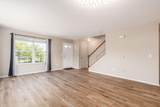 952 Hartford Village Boulevard - Photo 6