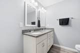 728 Baker Street - Photo 19