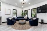 204 Oakwood Court - Photo 12