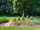 913 Howell Drive - Photo 3