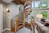 930 Retreat Lane - Photo 16
