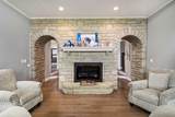 930 Retreat Lane - Photo 21