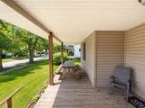 300 Summit Street - Photo 4