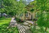 204 Blagrove Street - Photo 3
