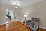 562 Knoll Drive - Photo 10