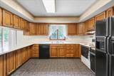 900 Forest Hill Drive - Photo 15