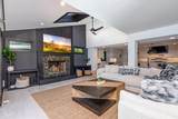 363 Monsarrat Drive - Photo 18