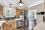 1688 Tecumseh Drive - Photo 17