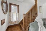 380 Kelso Road - Photo 10